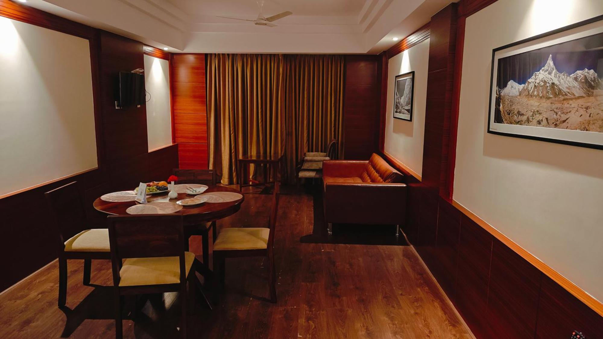 Mm Legacy - A Bergamont Hotel, Kanchipuram Exterior foto