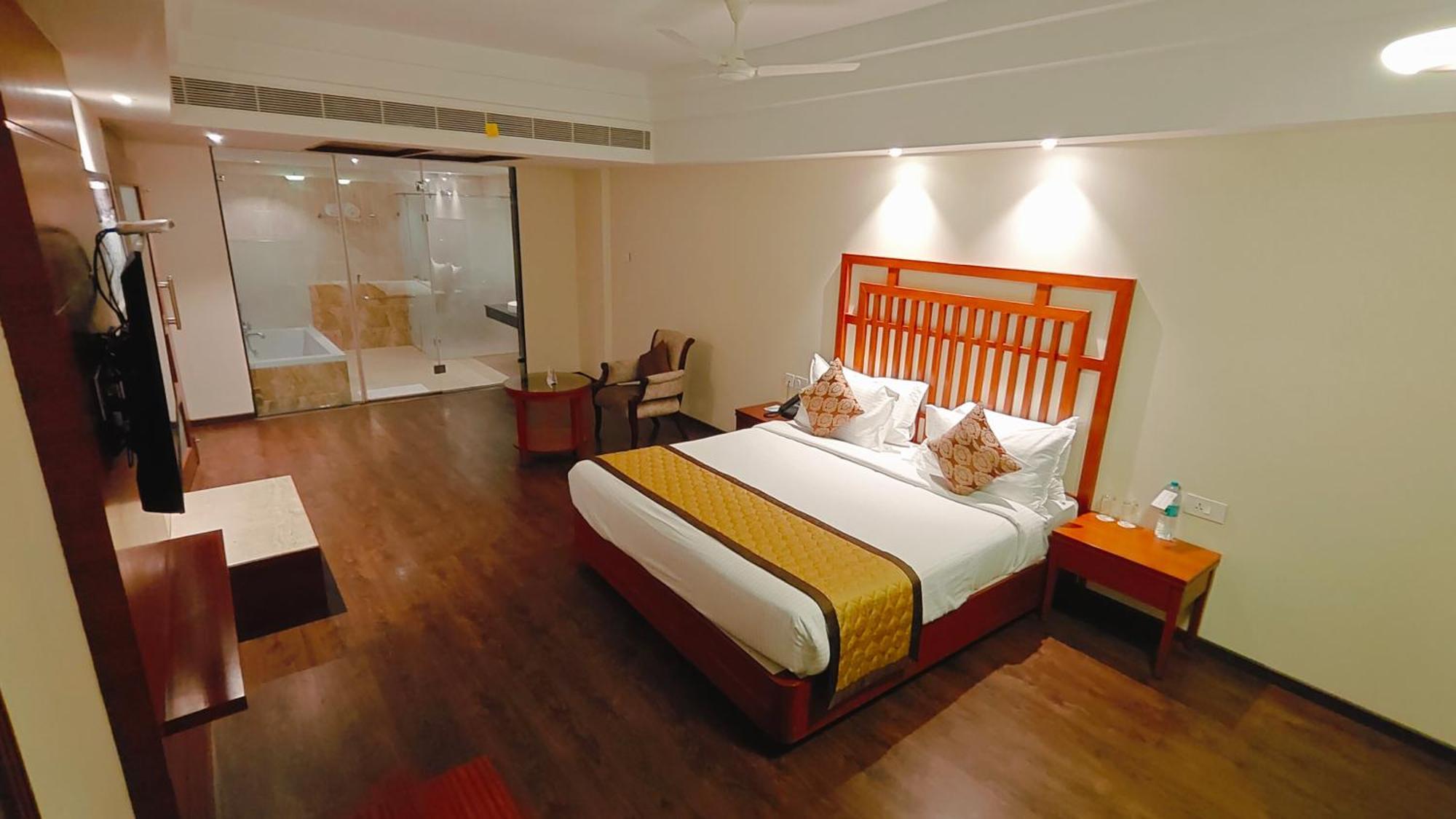 Mm Legacy - A Bergamont Hotel, Kanchipuram Exterior foto