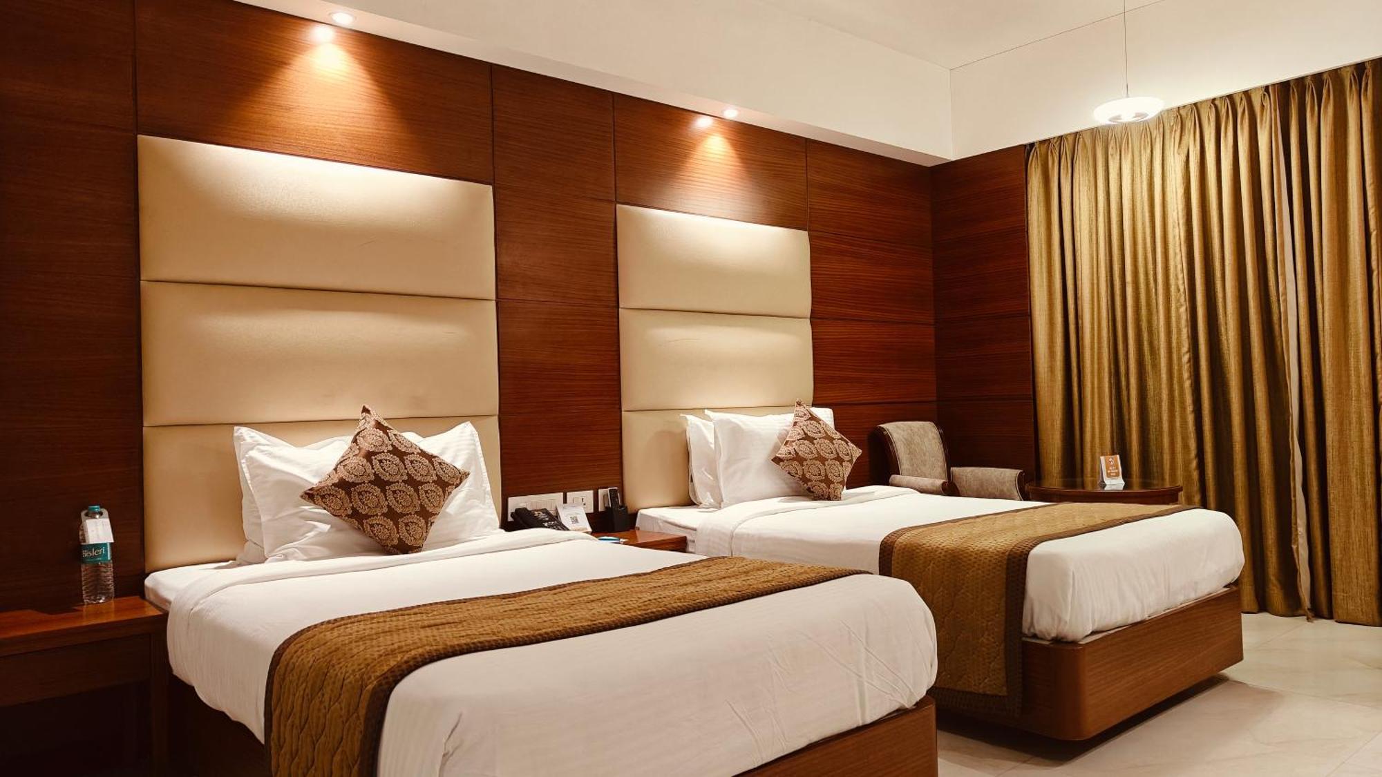 Mm Legacy - A Bergamont Hotel, Kanchipuram Exterior foto